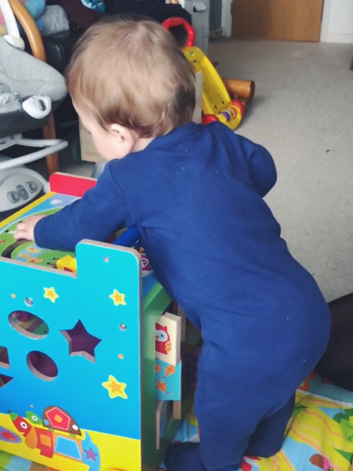 Baby with hip dysplasia  standing 